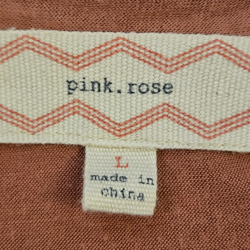 💵3/$20 Pink Rose Lightweight Mauve Button UpShirt - Picture 7 of 15